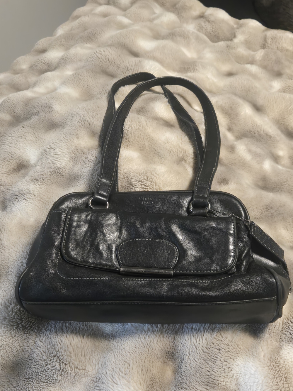 Visions Italy Black Leather Shoulder Bag Y2K 90s Bowling Handbag